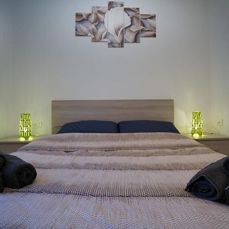 Fast Wifi E Netflix -- Centro Di Rho Vicino Stazione Appartement Buitenkant foto