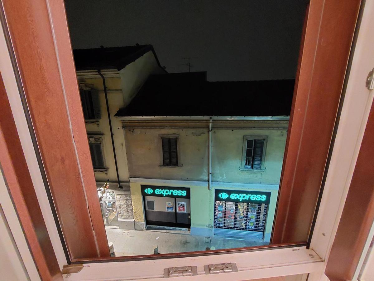 Fast Wifi E Netflix -- Centro Di Rho Vicino Stazione Appartement Buitenkant foto